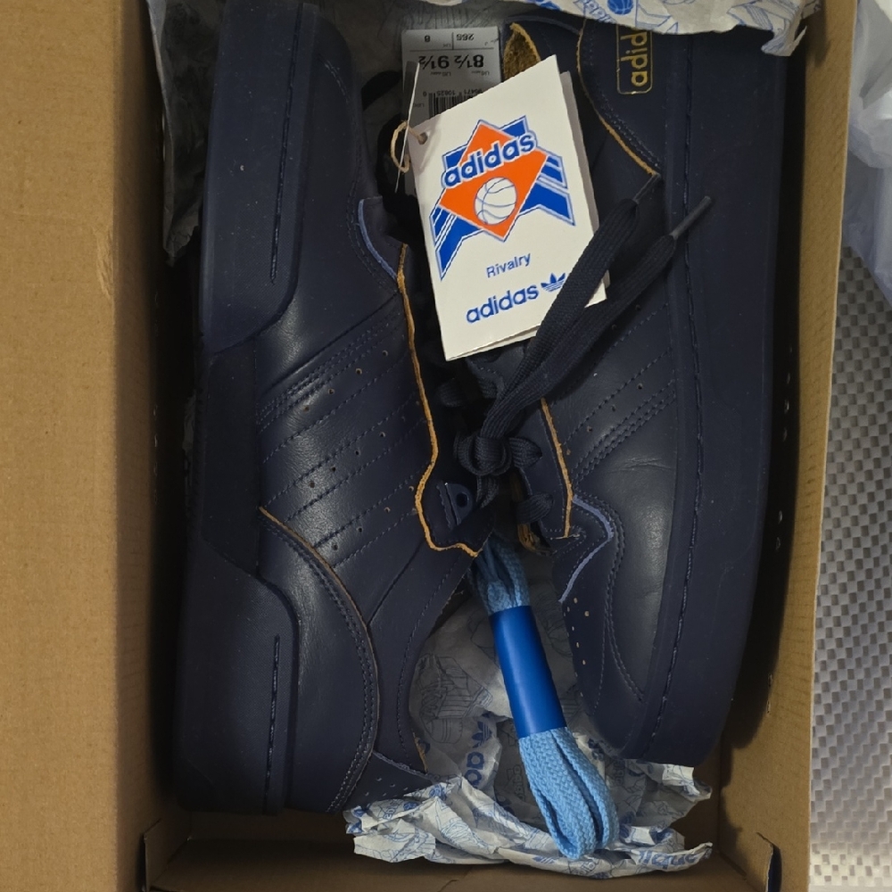 Adidas Men's Navy Sneakers
